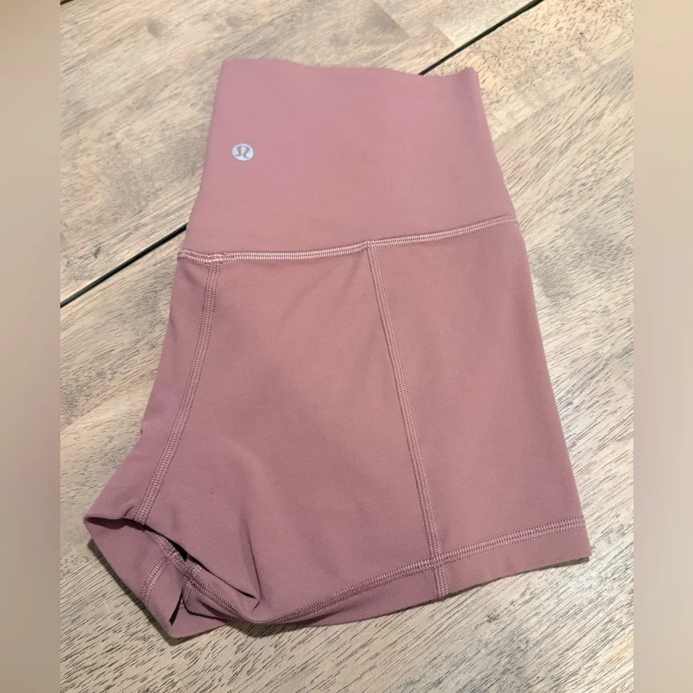 Lululemon Align 4” High Rise Short - Picture 2 of 6